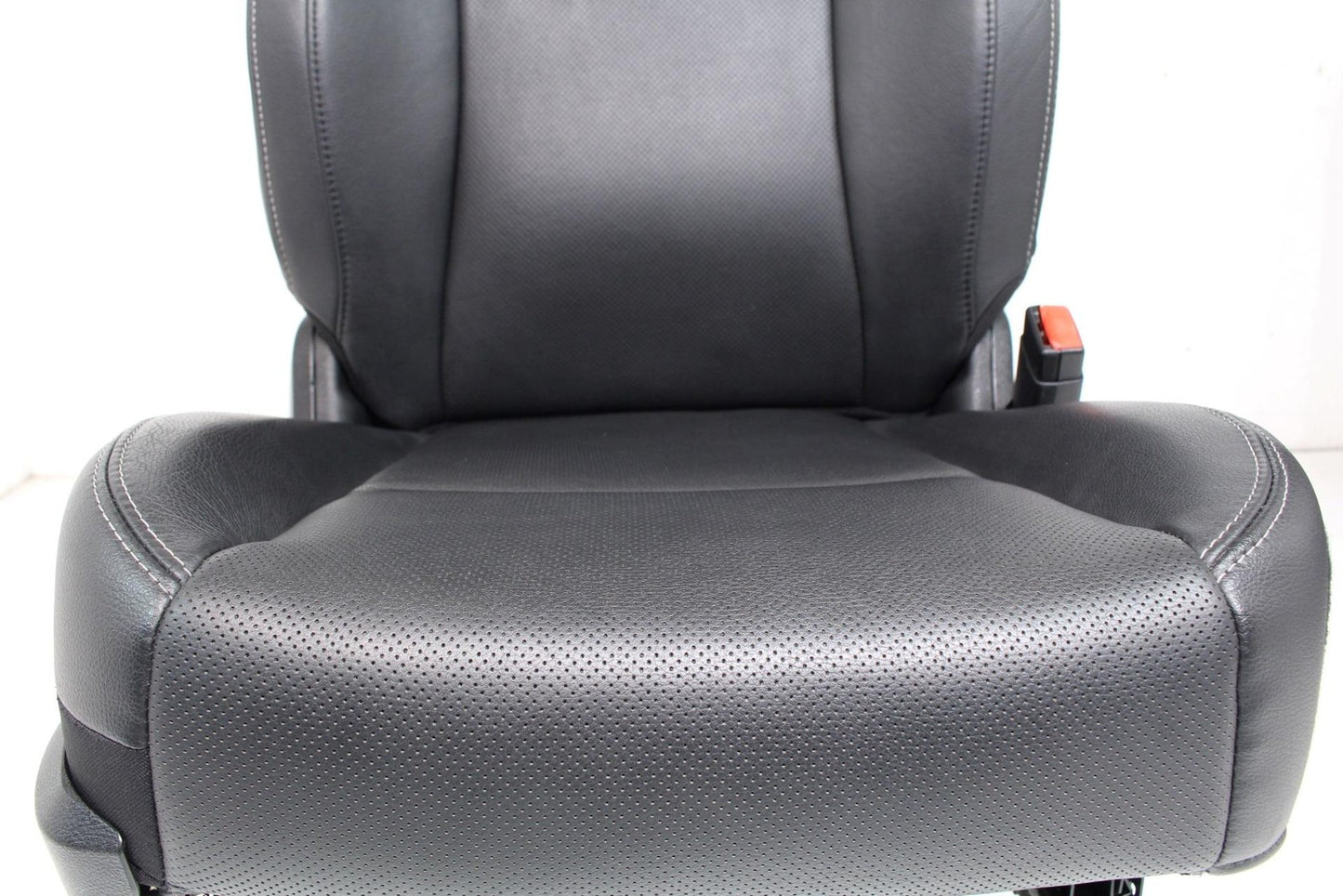 2009 - 2018 Dodge Ram Laramie Black Leather Heated & Cooled Front Seats