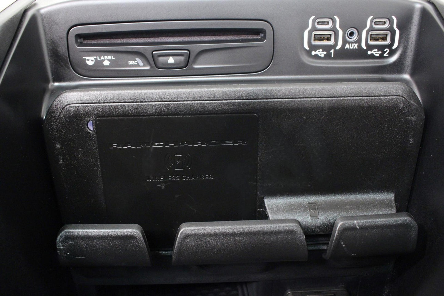 2019 - 2022 Dodge Ram 2500 3500 Center Console Kit w/ Wireless Phone Charger OEM