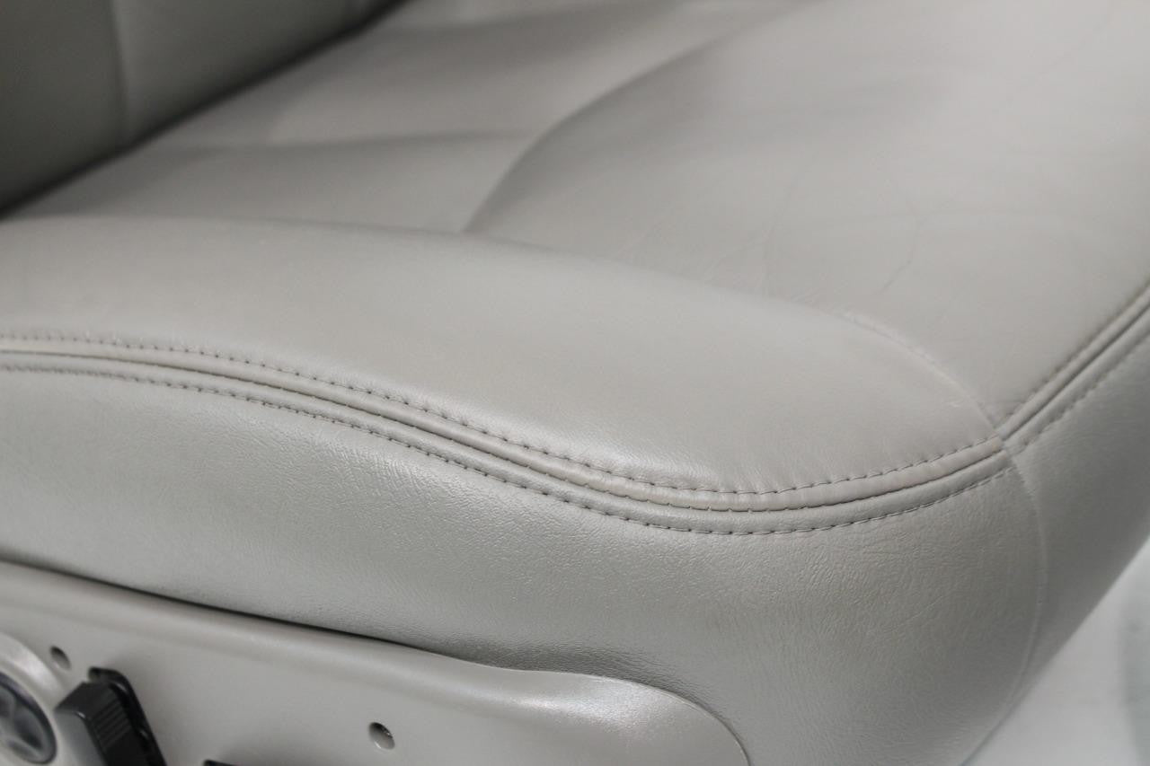 Chevy GMC Silverado Tahoe Yukon Suburban Avalanche SEATS 2003 2004 2005 2006