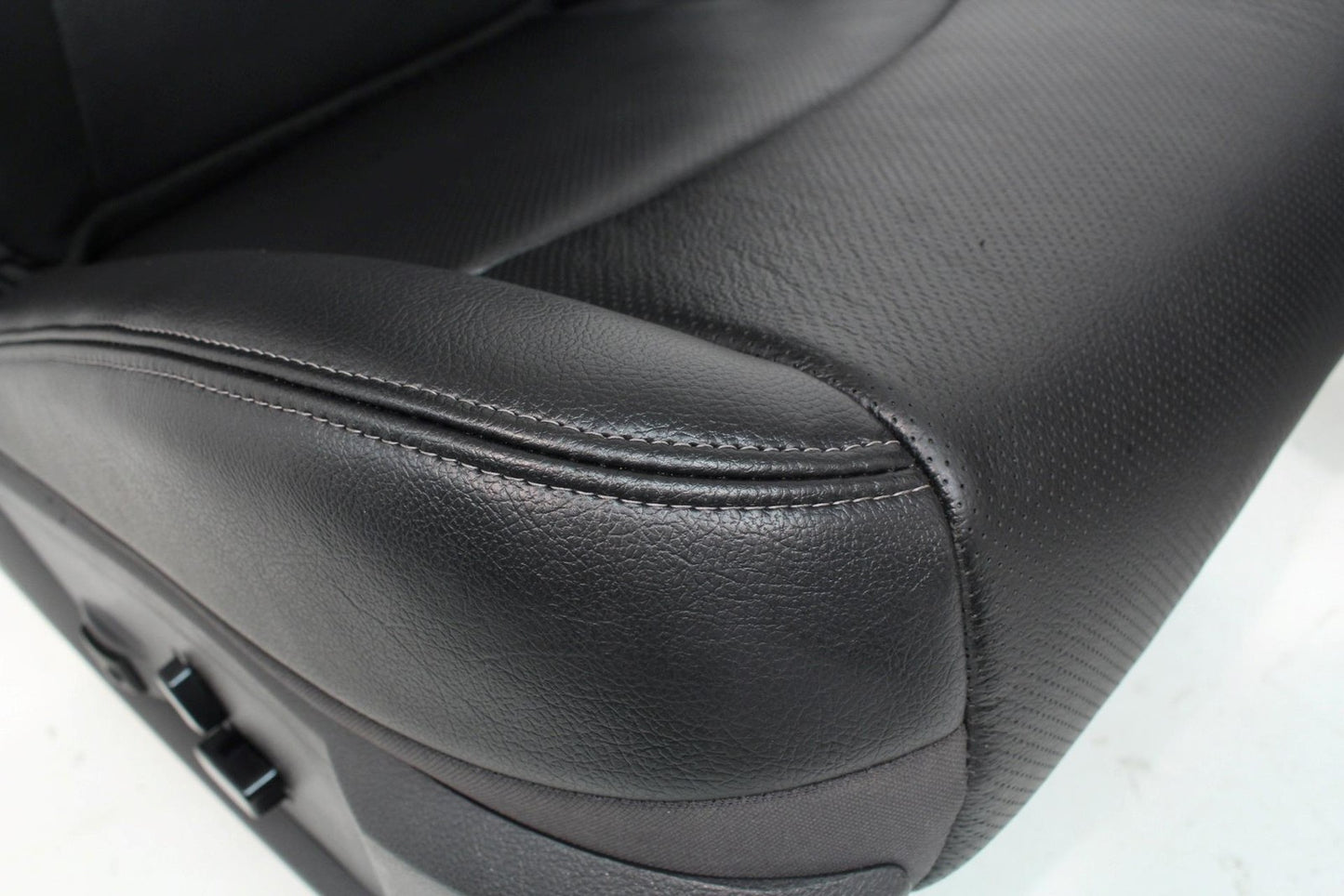 09-18 Dodge Ram 1500 2500 Quad Cab Seats Heated Ventilated Leather Set Black