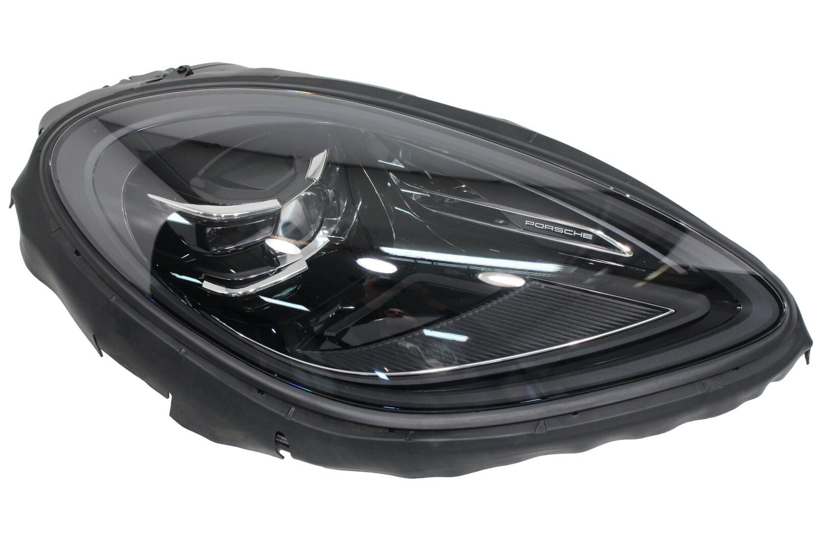 2022 - 2025 Porsche Macan PDLS LED Adaptive Headlight Passenger Side RH OEM MINT