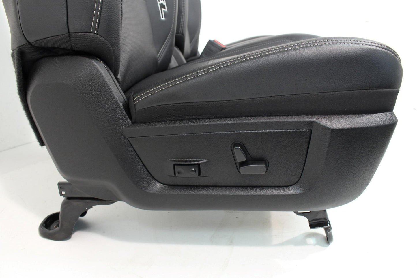 2009-2024 Dodge Ram Rebel Black Leather Heated & Cooled Front and Rear Seats