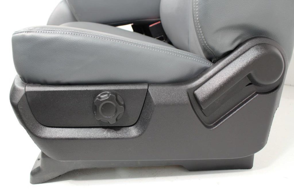 1999-2016 Ford F250-F650 Super Duty Seats, Manual Gray Vinyl w Center Jump Seat