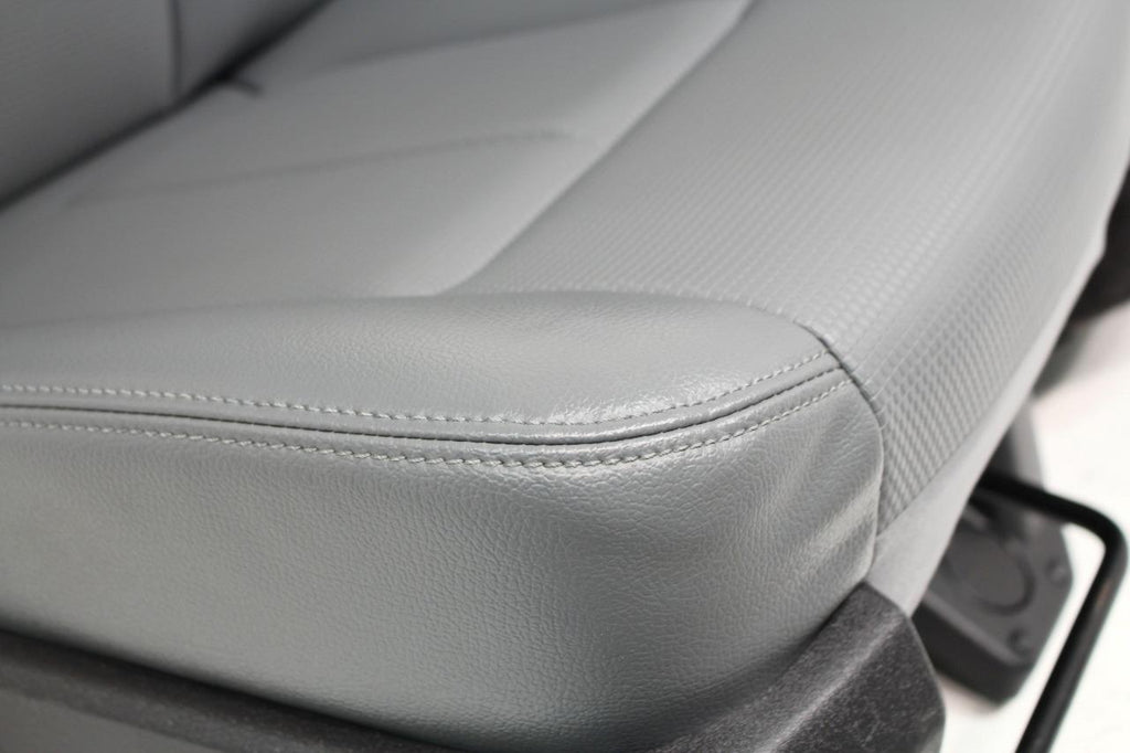1999-2016 Ford F250-F650 Super Duty Seats, Manual Gray Vinyl w Center Jump Seat