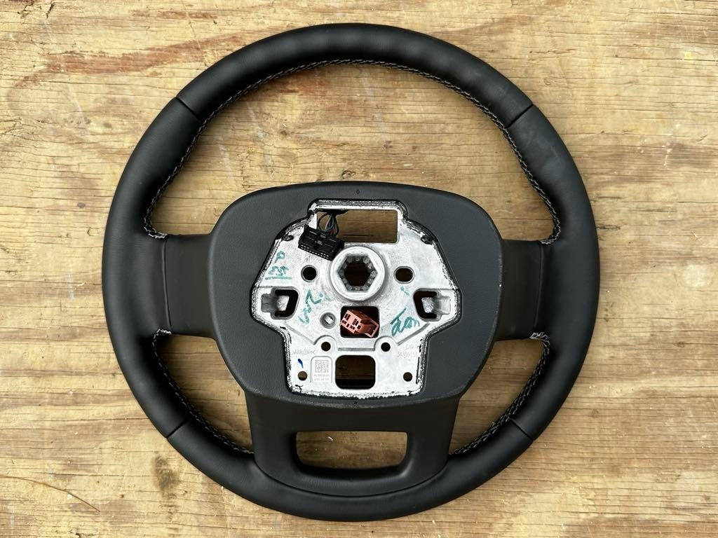 23 - 25 Ford Super Duty Lariat Steering Wheel w/ Controls 0 Miles PC3B3500MC3193