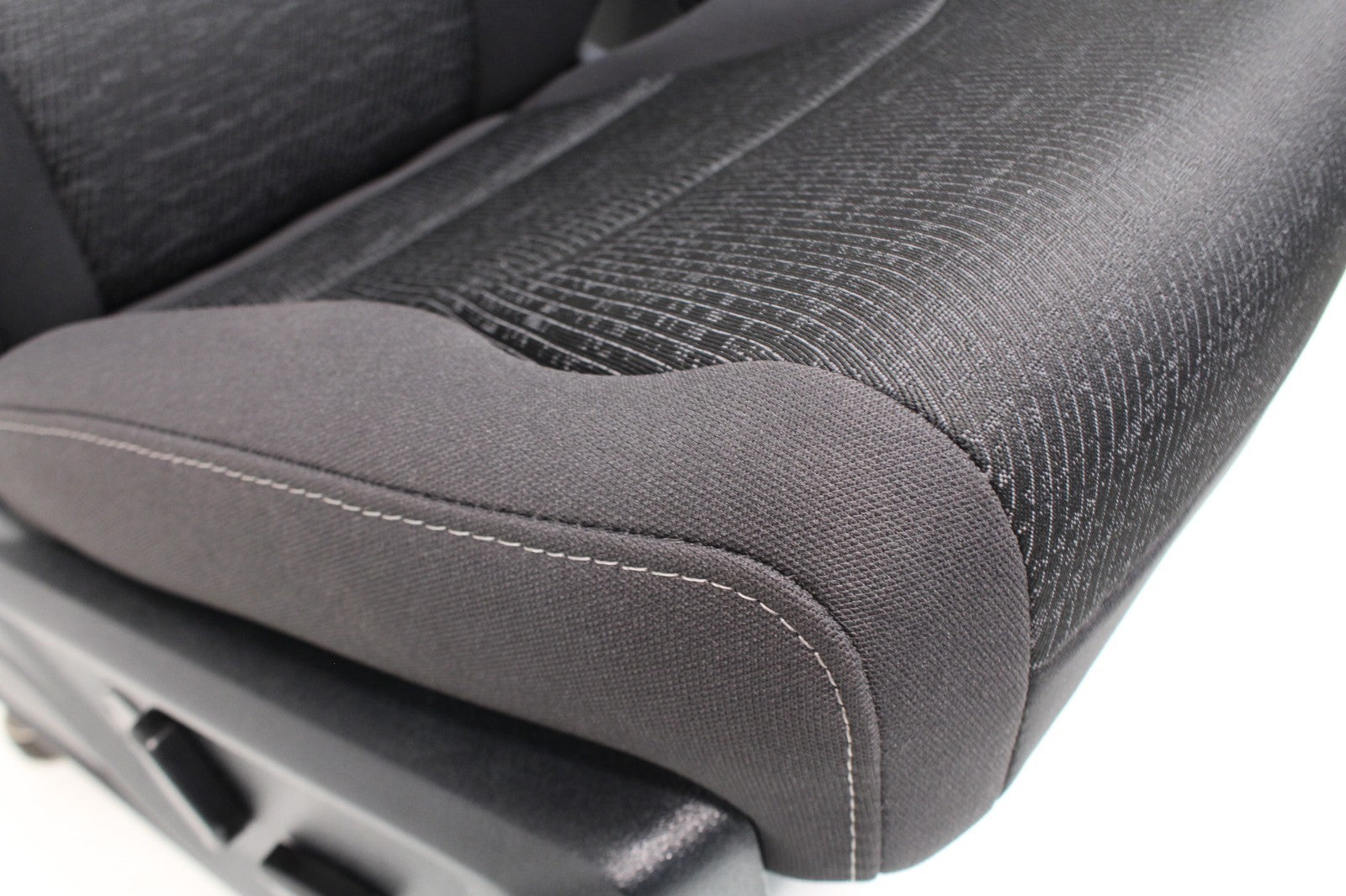 2021 - 2026 Ford F150 & Super Duty Front Seats, Sport Black Cloth Power Heat XLT