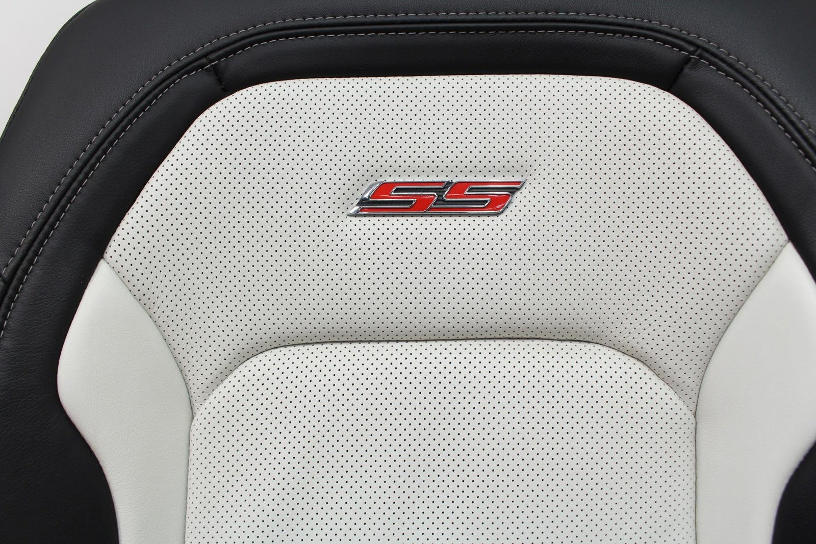 Chevy Camaro Seats SS WHITE 2024 2023 2022 2021 2020 2019 2018 2017 2016