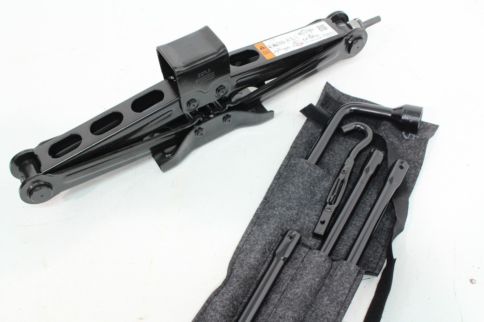【なっお】①Fourleaf Base Clarity Adjustable Bed Base by SLEEP EZzz by NEFD at Northeast