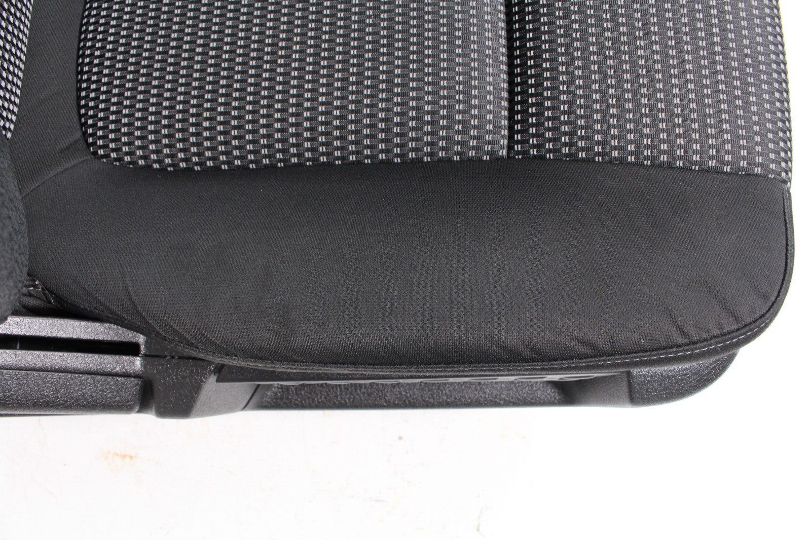 2009 - 2014 Ford F150 Front Seats, XL Black Gray Two-Tone Cloth, w/ Lumbar