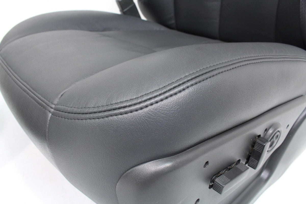 99-06 Sierra Silverado Front Seats, Dark Pewter Leather, Power Lumbar Bolster