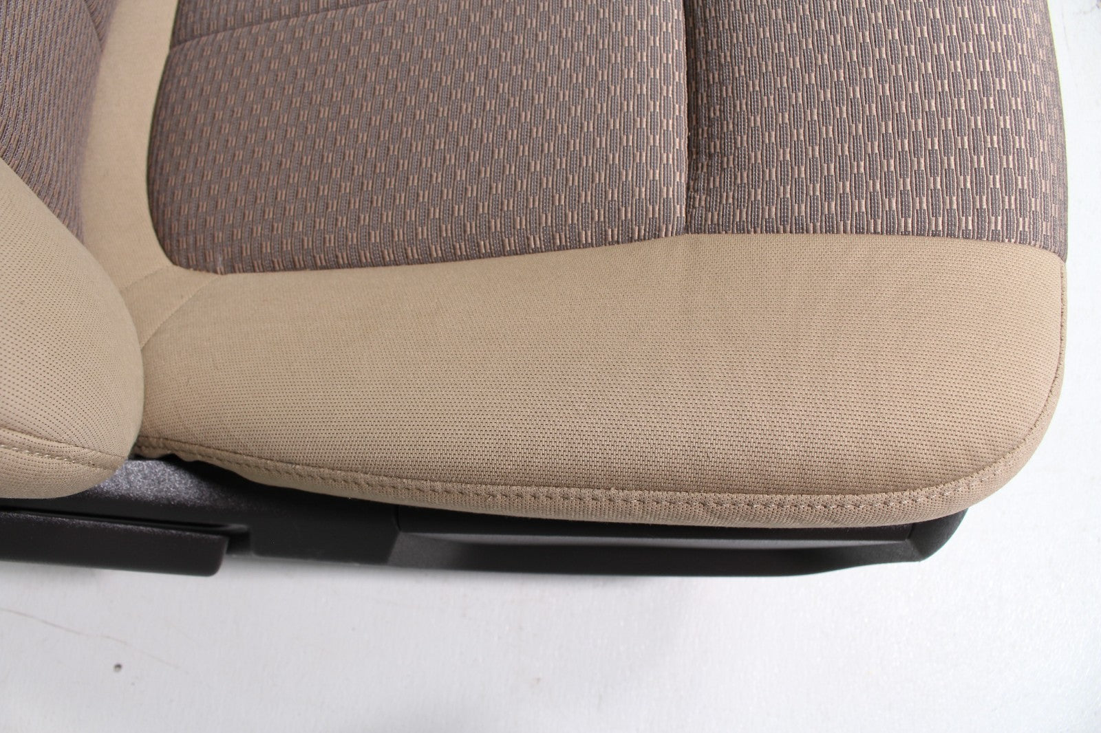2011 - 2016 Ford Super Duty Front Seats, Adobe Tan Cloth 40/20/40 Split Bench