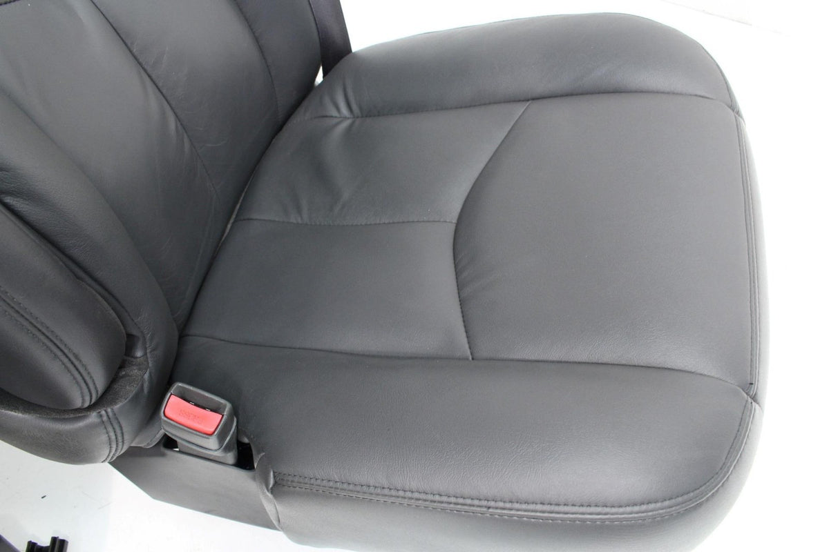 99-06 Sierra Silverado Front Seats, Dark Pewter Leather, Power Lumbar Bolster