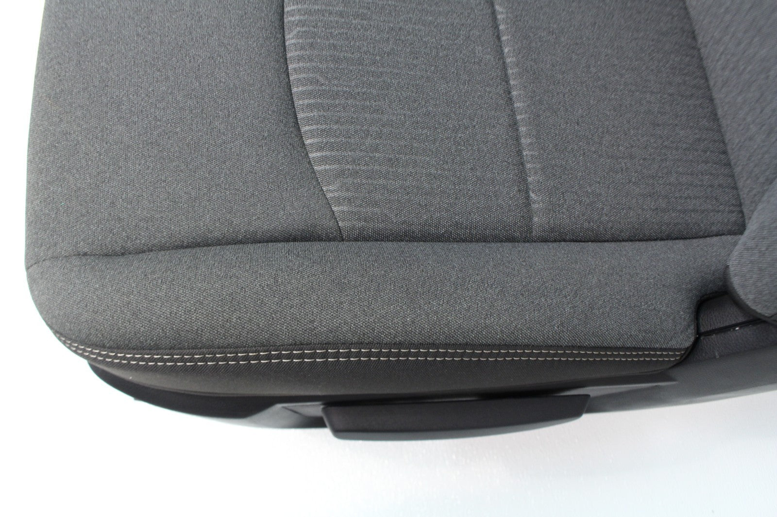 2019 - 2024 Ram HD Front Bench Seat, Diesel Gray Cloth Manual w Center Jump Seat