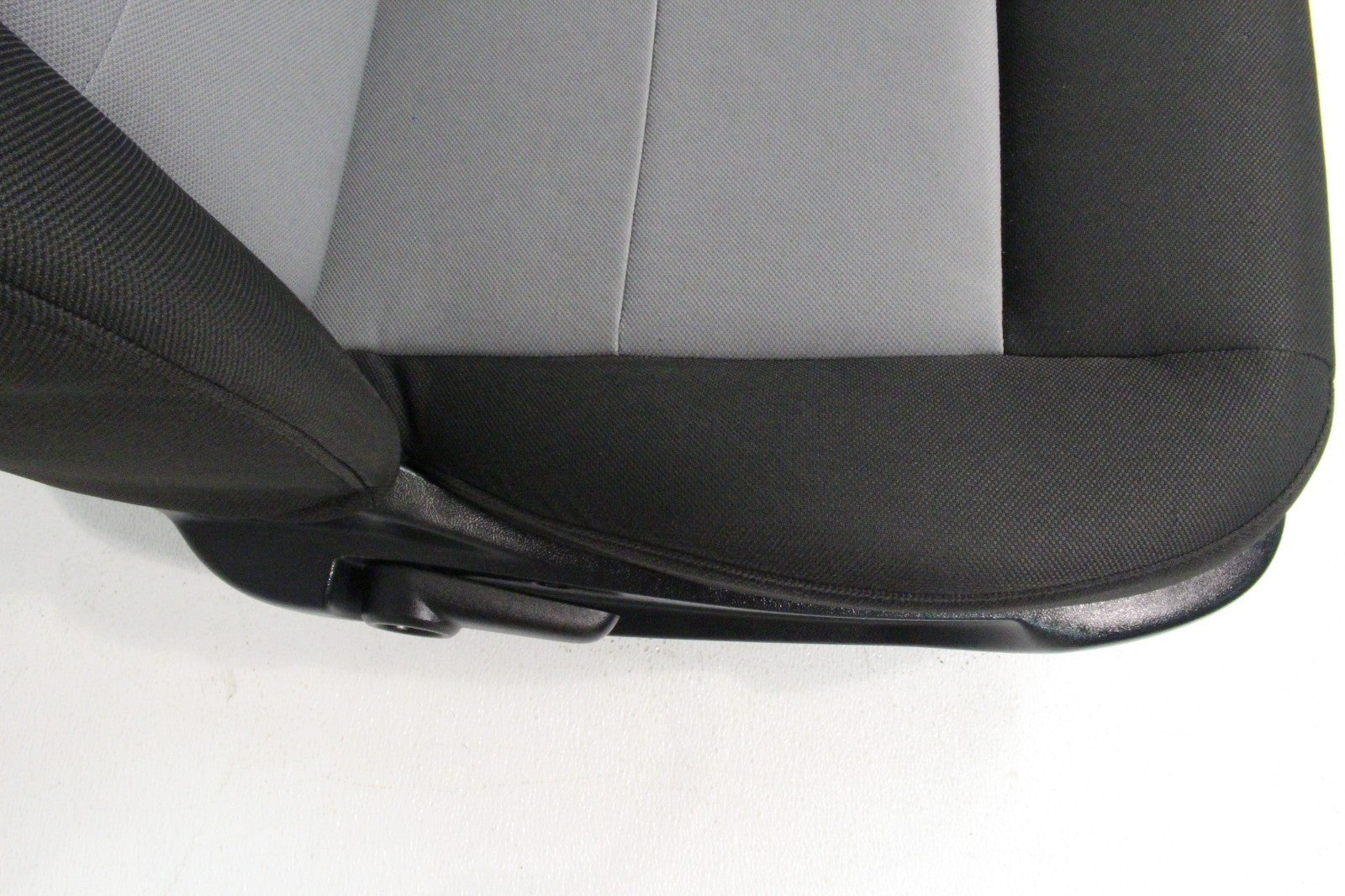 1998 - 2011 Ford Ranger Seats, 60-40 Split Bench, Black Gray Cloth, Extended Cab