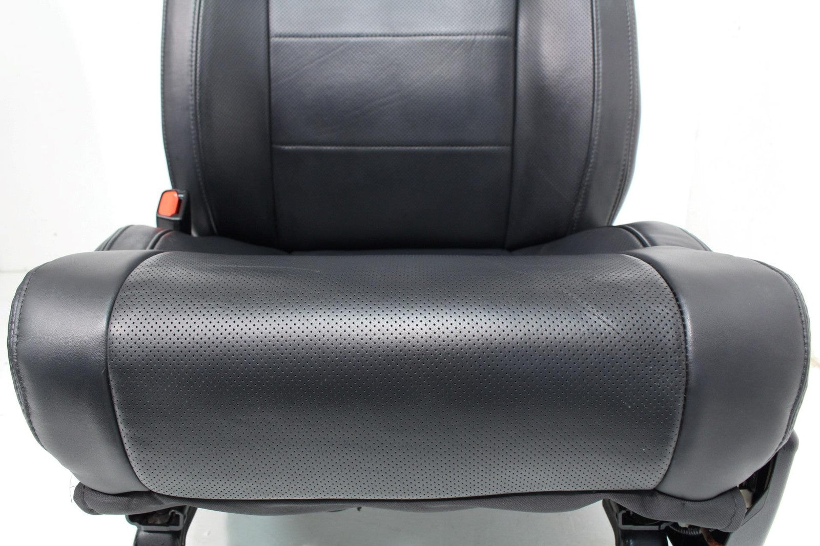Toyota Tundra Seats PLATINUM Crew MAX 2021 2020 2019 2018 2017 2016 2015 2014