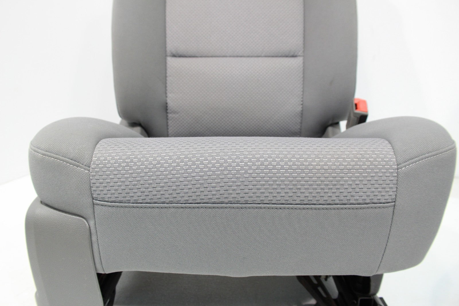 2014 - 2019 Sierra Chevy Silverado Front Seats, Gray Cloth Manual w/ Lumbar
