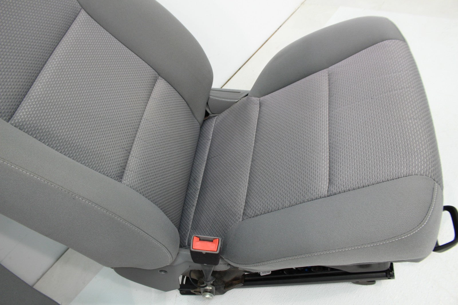 2014 - 2019 Sierra Chevy Silverado Front Seats, Gray Cloth Manual w/ Lumbar