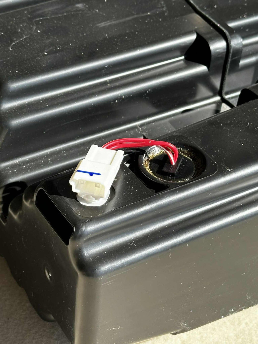 13 - 15 RX350 Factory OEM Subwoofer & Enclosure 86160-0E230 Pioneer Woofer