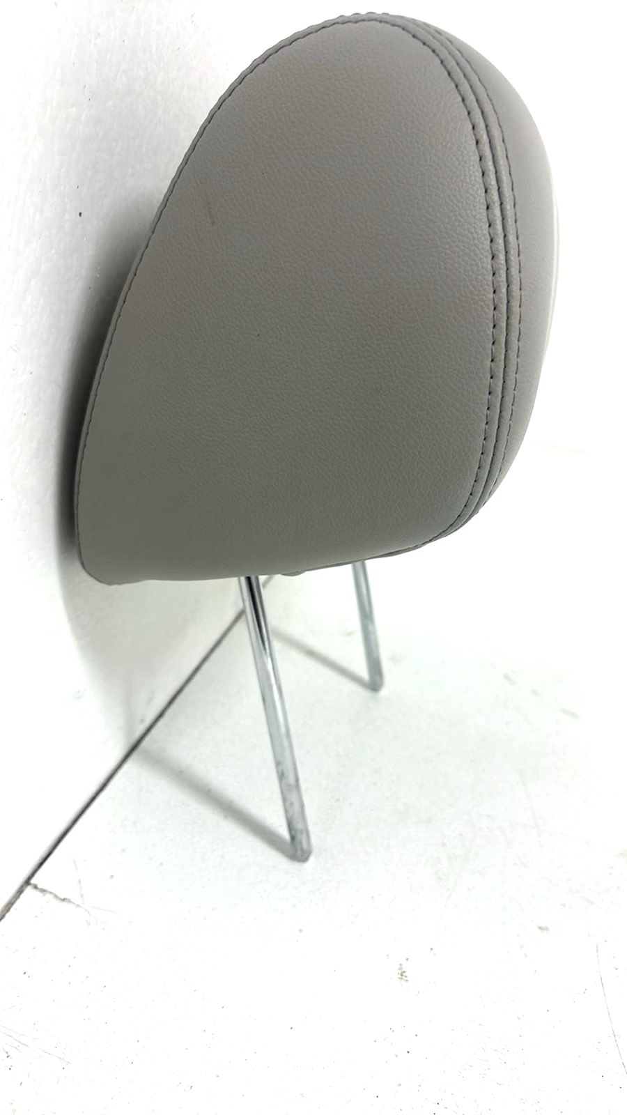 2007 - 2014 Chevy GMC Truck SUV Front Headrest, Titanium Gray, OEM Leather Vinyl