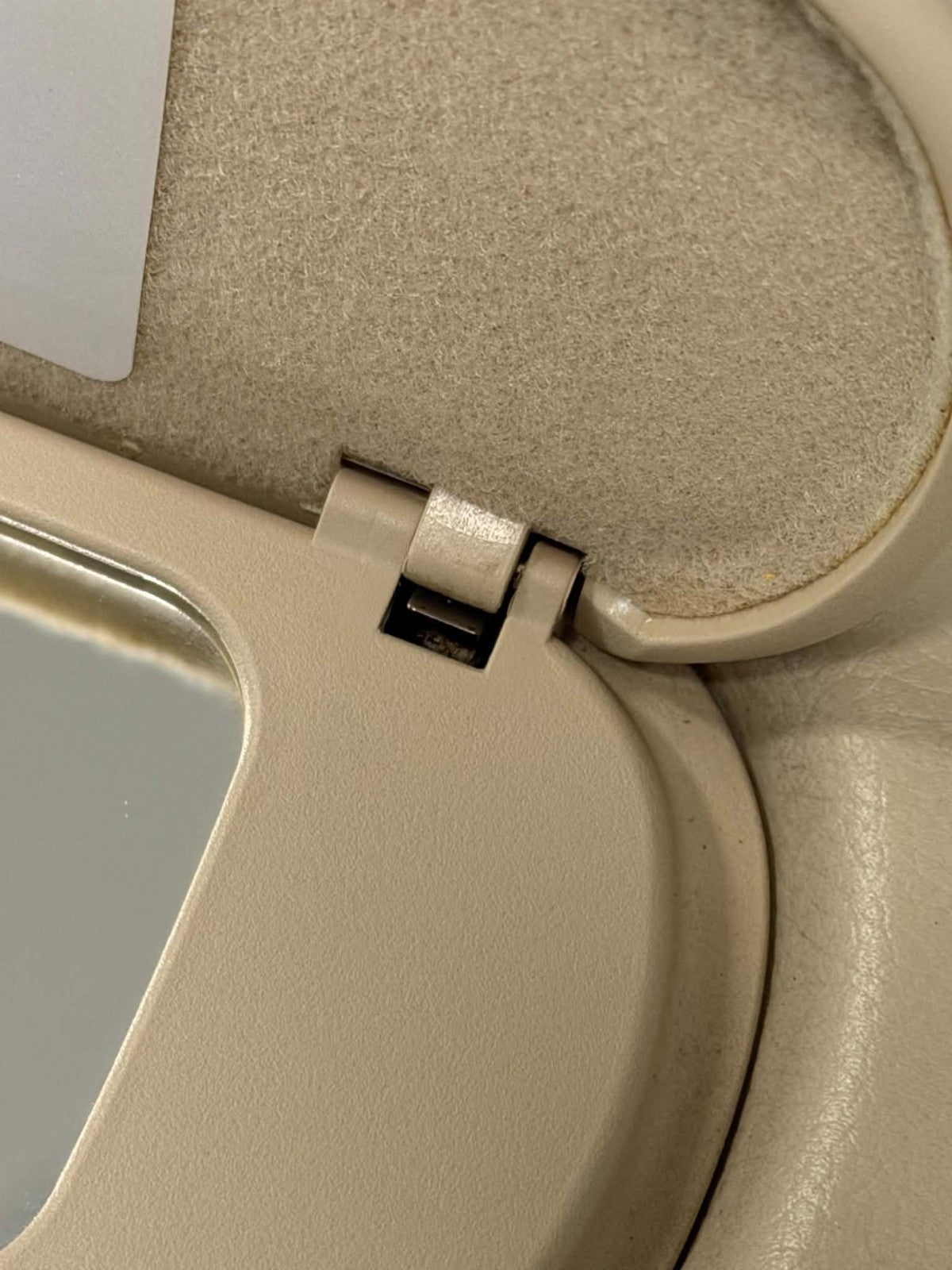 07-12 Mercedes R230 SL550 SL55 Left Driver Side Sun Visor Shade Beige OEM