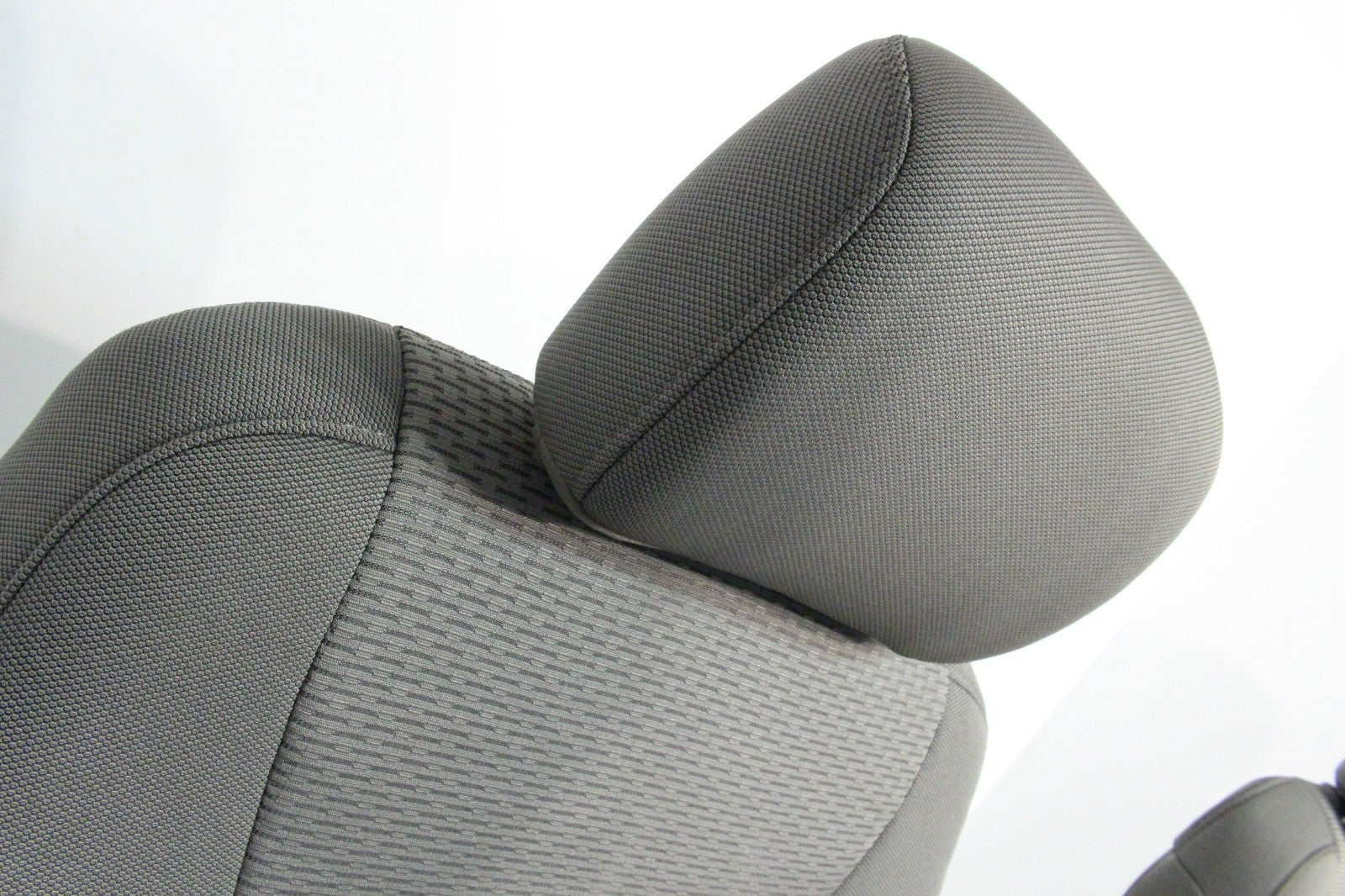 2015 - 2022 Ford F150 Super Duty Front Seats, XLT Power Earth Gray Cloth Heated