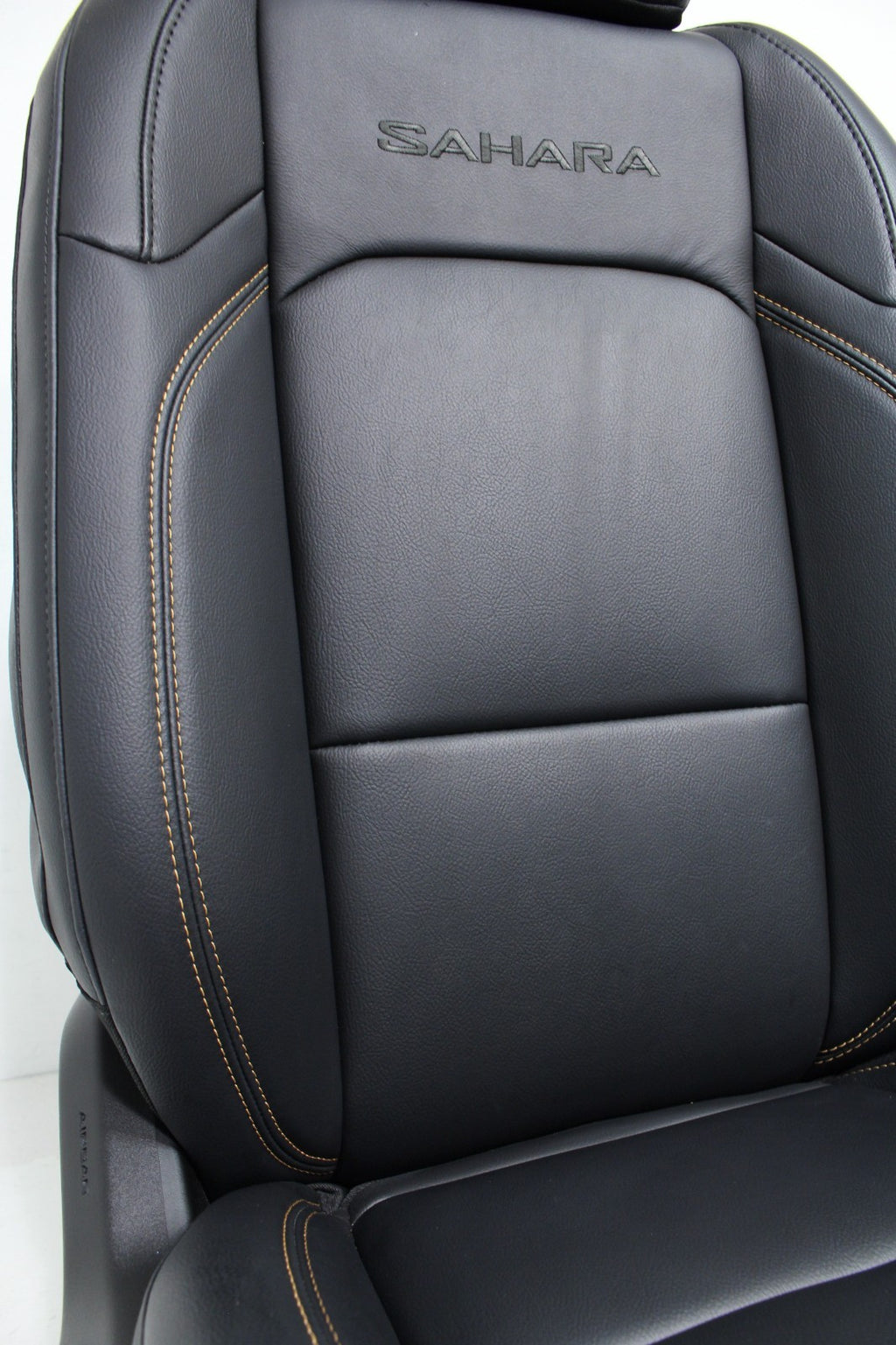 18-25 Jeep JT Gladiator JL Wrangler Seats Sahara Black Heated Leather ZERO MILES