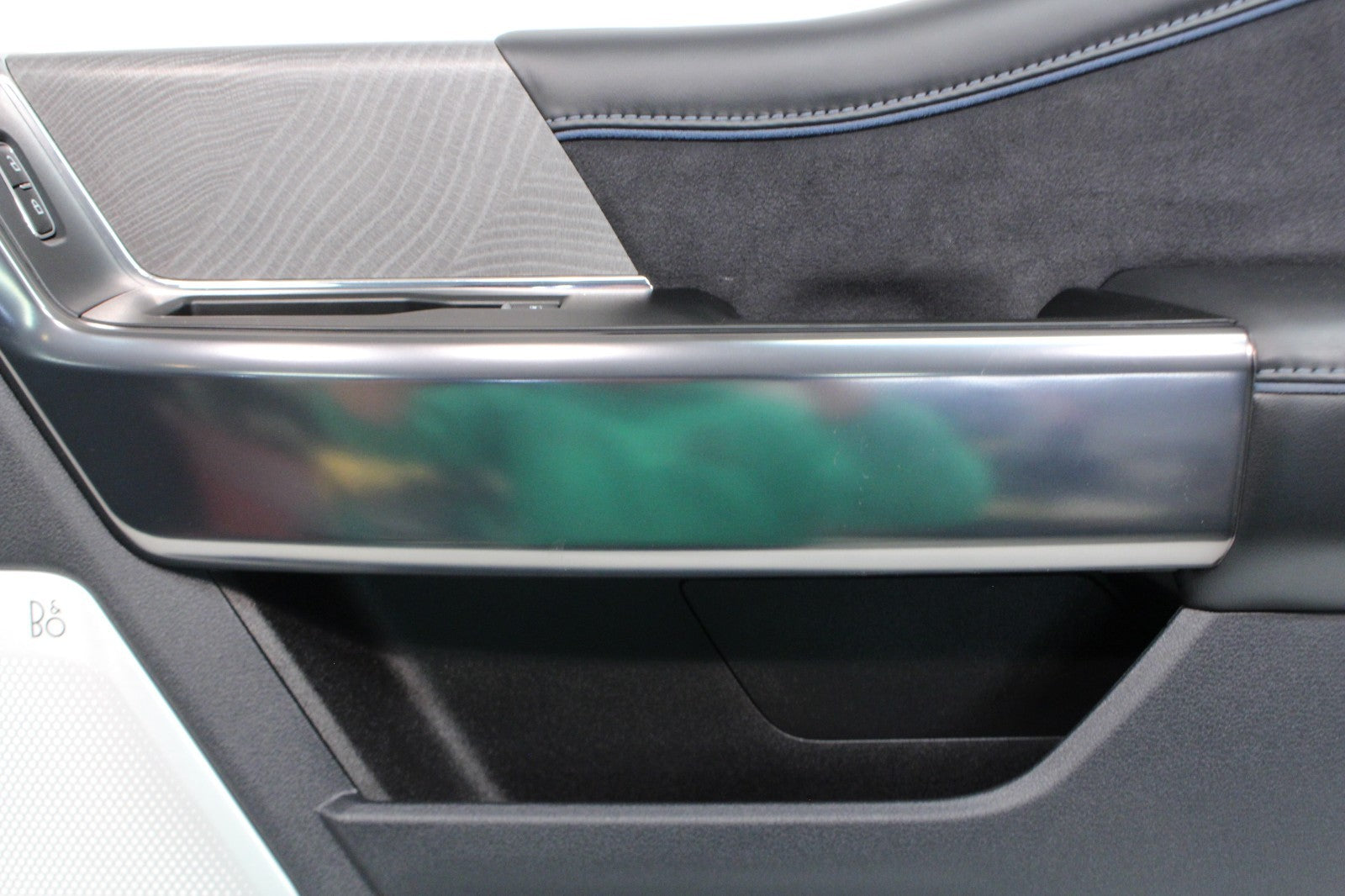 2023-2026 Ford Super Duty Platinum Front Door Panels Set | Black Onyx & Blue OEM