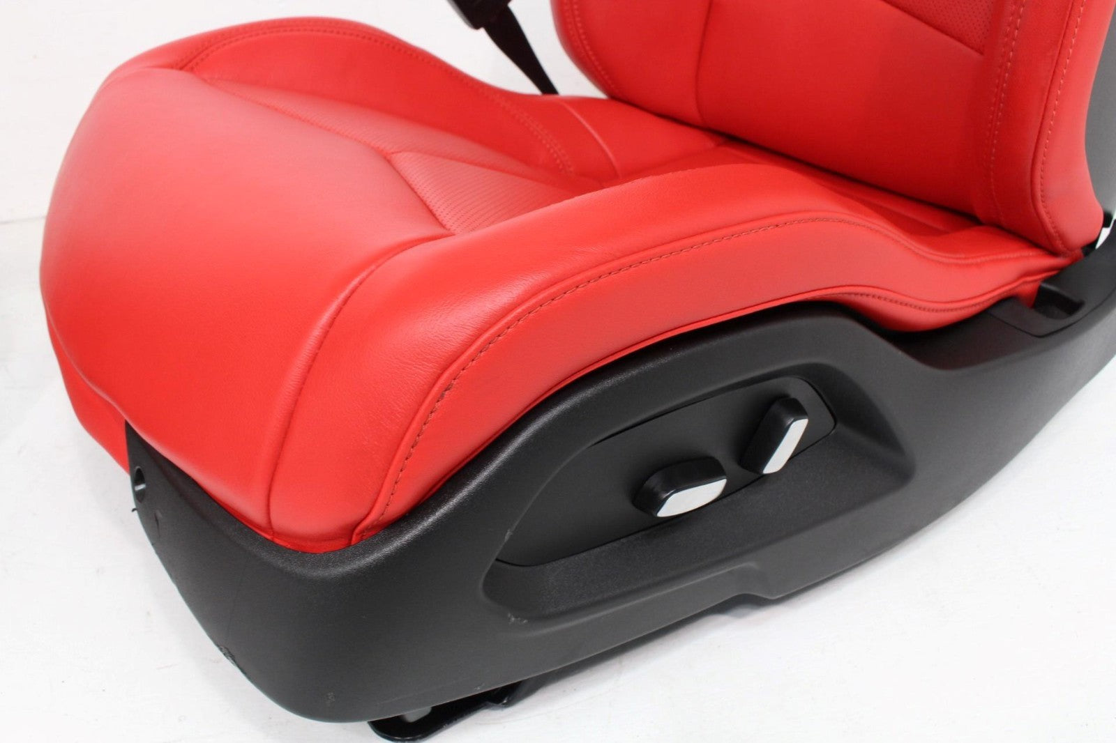 2020 - 2025 Chevy Corvette C8 Seats GT1 Adrenaline Red Leather 8-Way Power