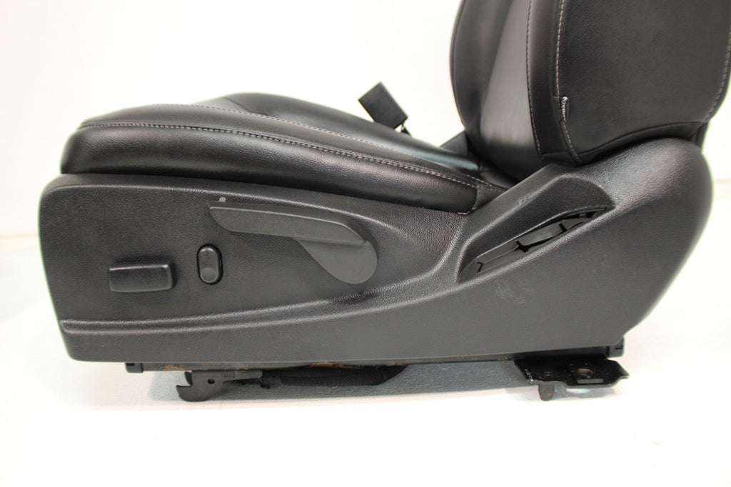 2015 - 2022 Chevy Colorado ZR2 Front Bucket Seats – Black Leather Power Heat