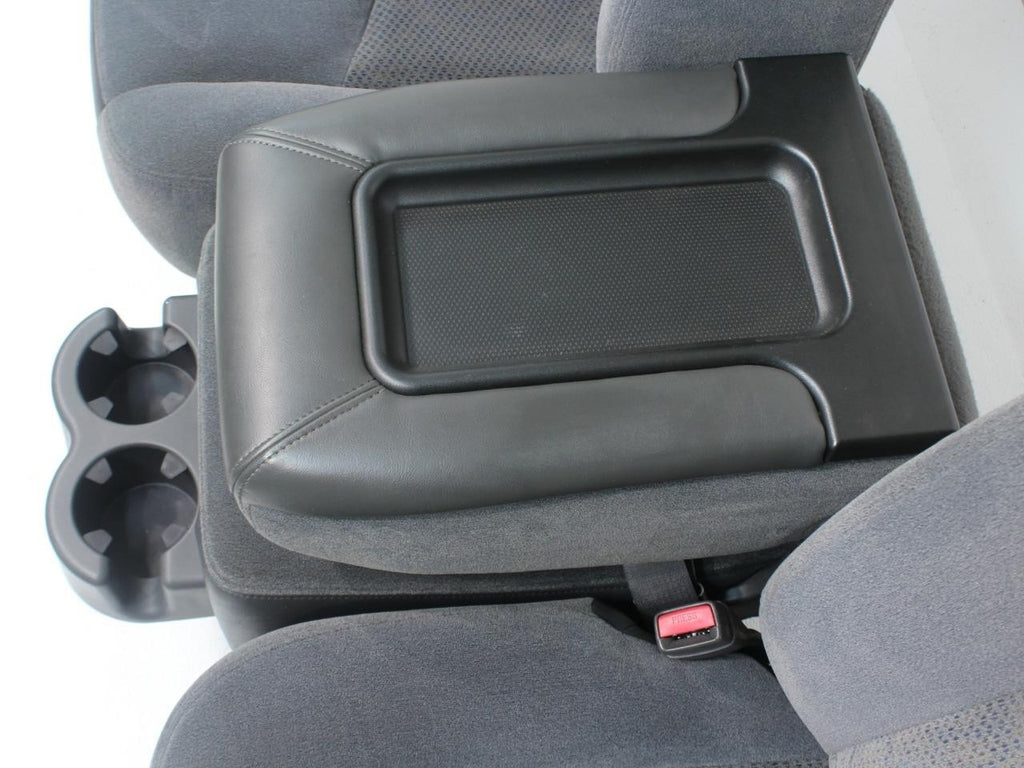 1999-2006 Sierra Silverado Front Seats, Dark Gray Cloth Split Bench w Jump Seat