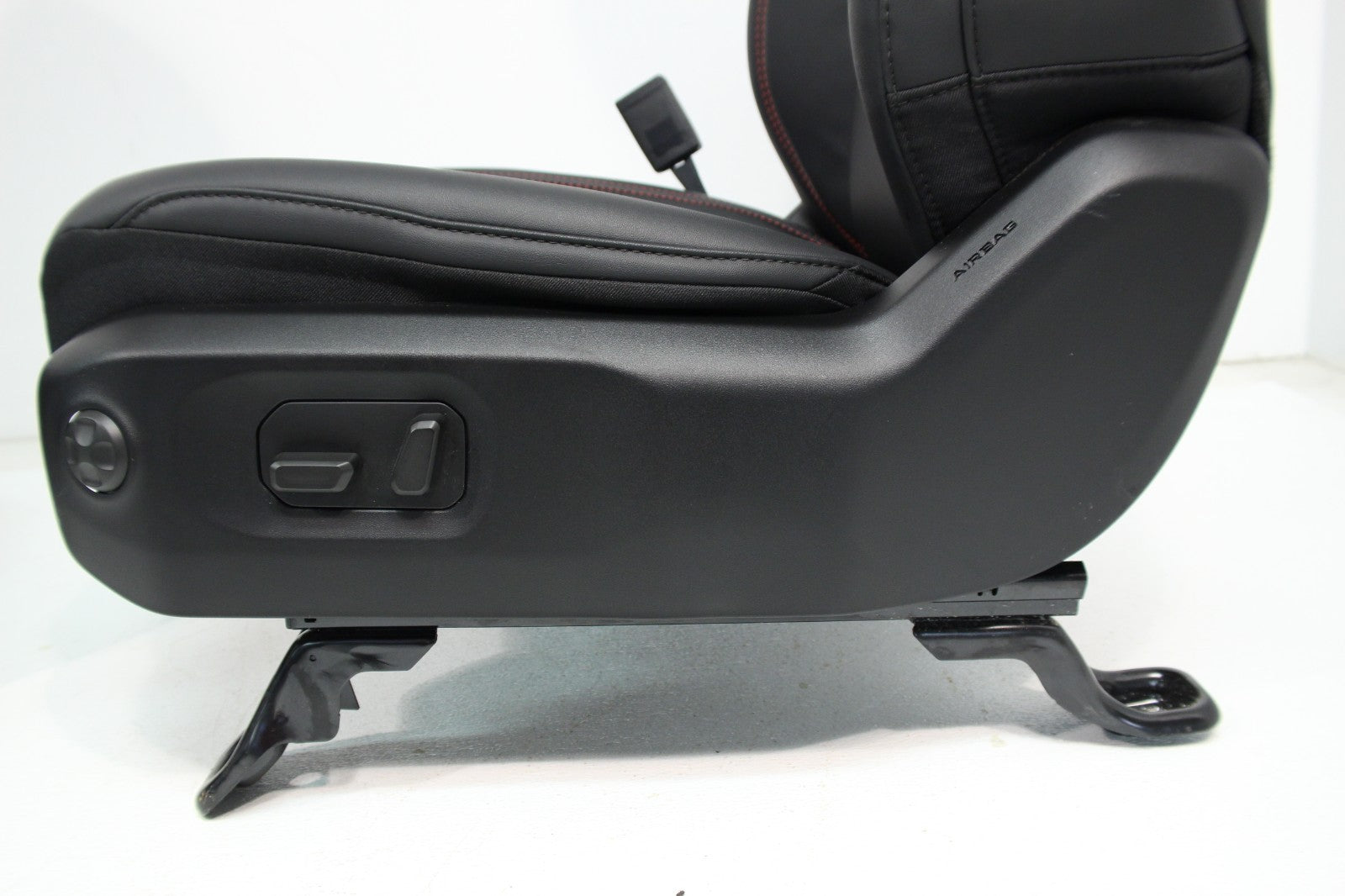 2018-2026 Jeep Wrangler 2dr JL Front & Rear Seats, Rubicon Heated Black Leather