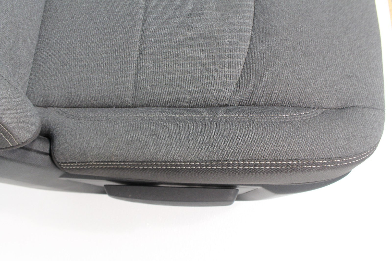 2019 - 2024 Ram HD Front Bench Seat, Diesel Gray Cloth Manual w Center Jump Seat