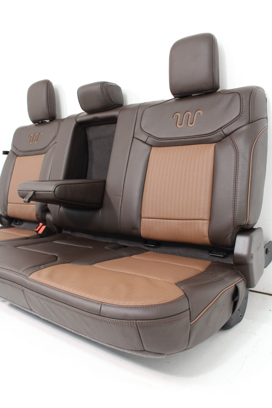 2017-2025 Ford F-Series Super Duty F-150 King Ranch Max Recline Seats