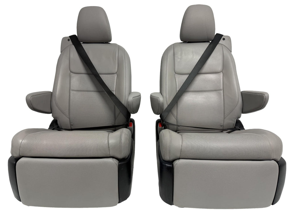 2011–2020 Toyota Sienna 2nd Row Captain's Chair Recliner Seats, Gray Leather OEM