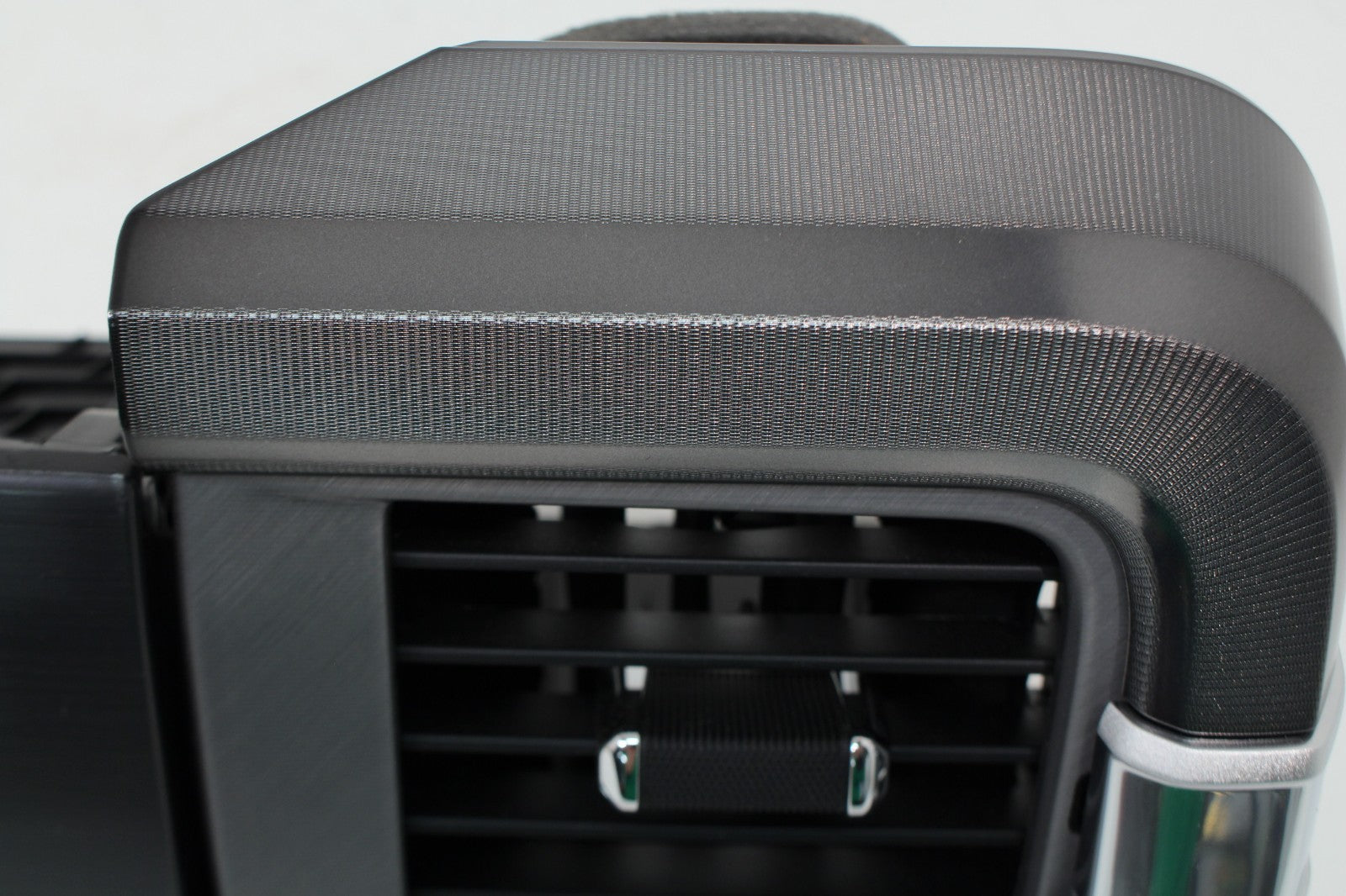 2023 - 2026 Ford F250 F350 Super Duty Limited Dash Trim, Upper Glove Box, Vents