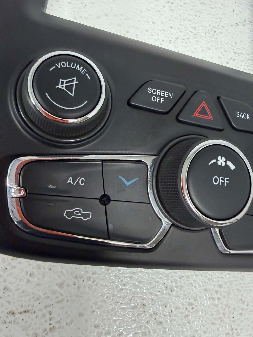 2013-2018 Dodge Ram 8.4 Radio Manual Climate Bezel HVAC Controls OEM 1UJ96DX9AF