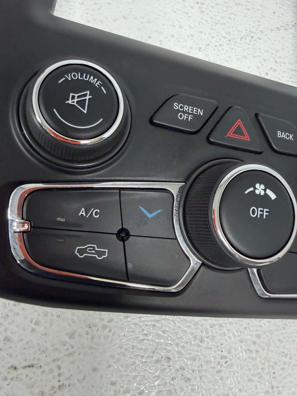 2013-2018 Dodge Ram 8.4 Radio Manual Climate Bezel HVAC Controls OEM 1UJ96DX9AF