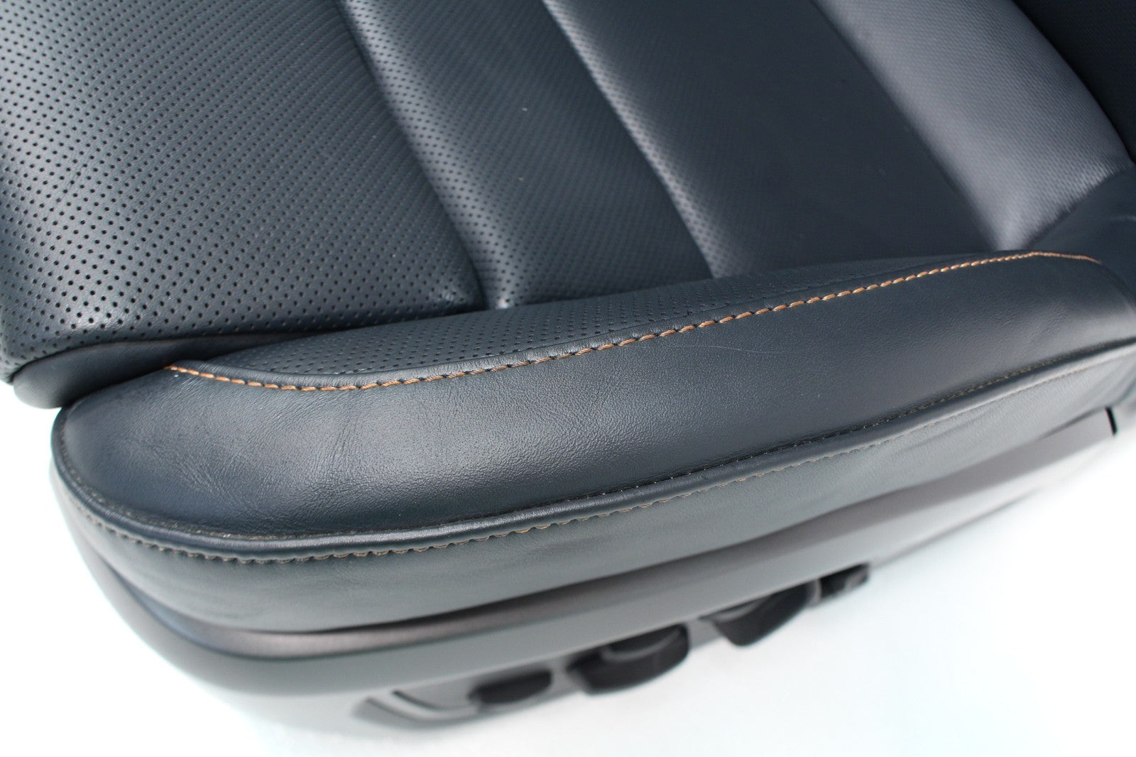 2020 2024 Porsche 911 992 Sport Seats 18-Way Graphite Blue Leather Cognac Stitch