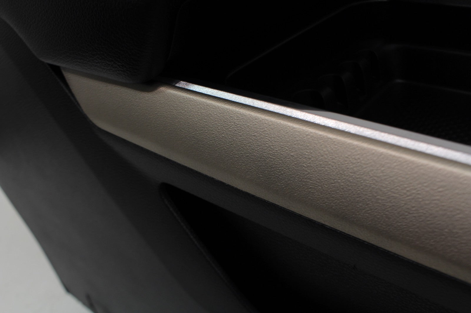 2019 - 2025 Dodge Ram 2500 3500 Center Console w/ Install Kit, Gold Trim & Wood