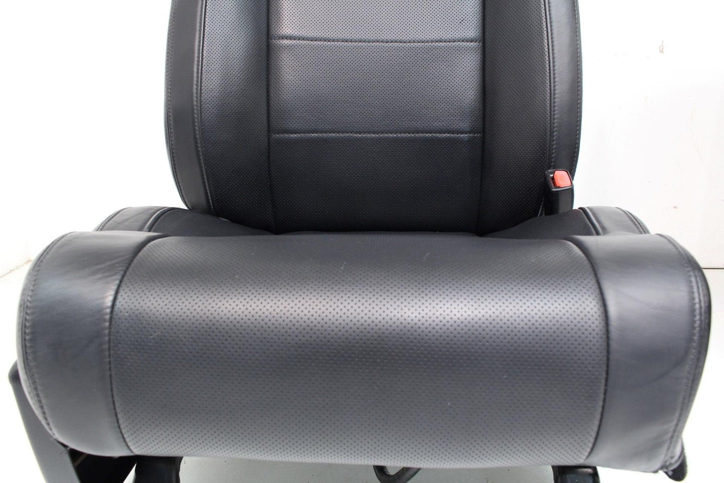 Toyota Tundra Seats PLATINUM Crew MAX 2021 2020 2019 2018 2017 2016 2015 2014