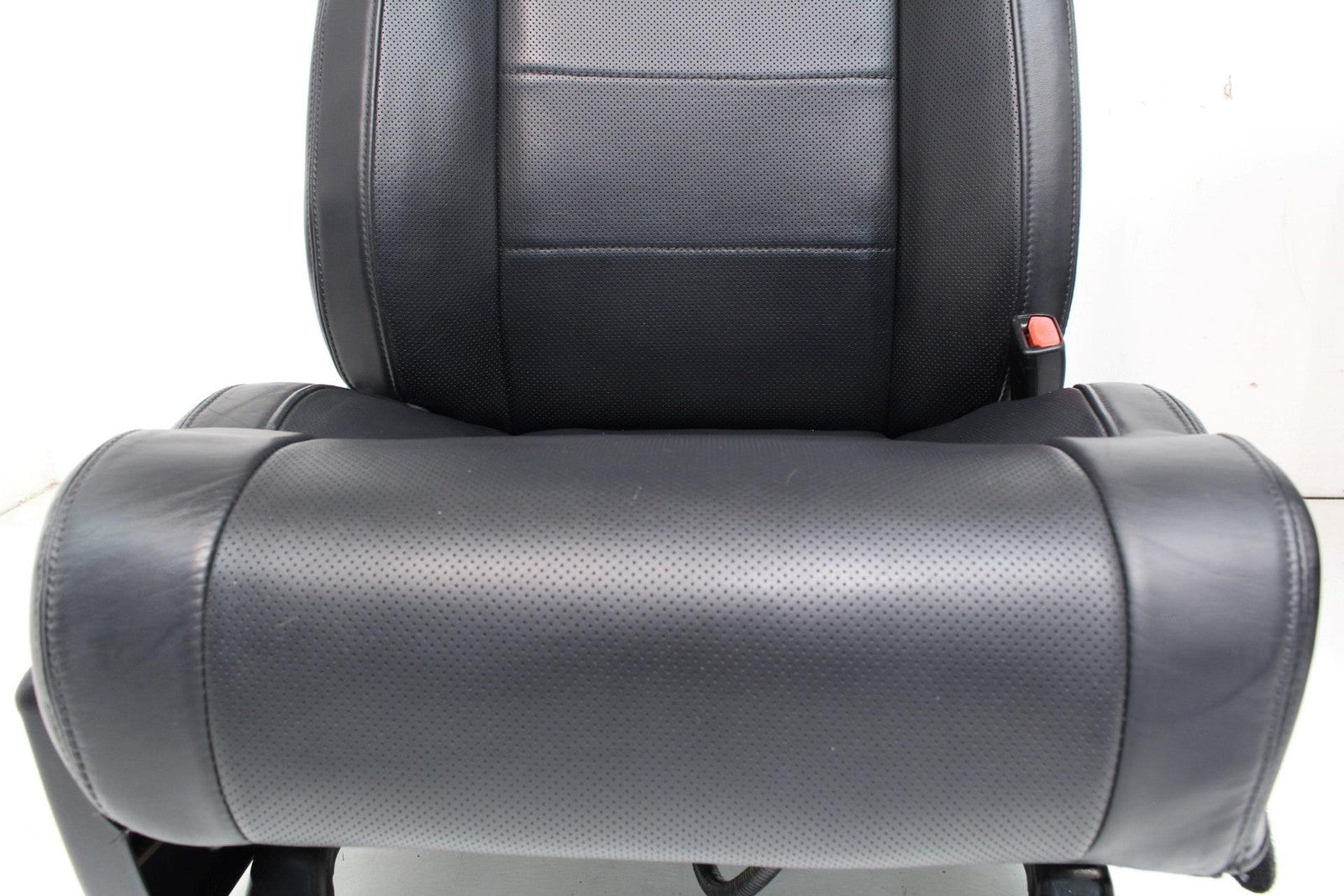 Toyota Tundra Seats PLATINUM Crew MAX 2021 2020 2019 2018 2017 2016 2015 2014