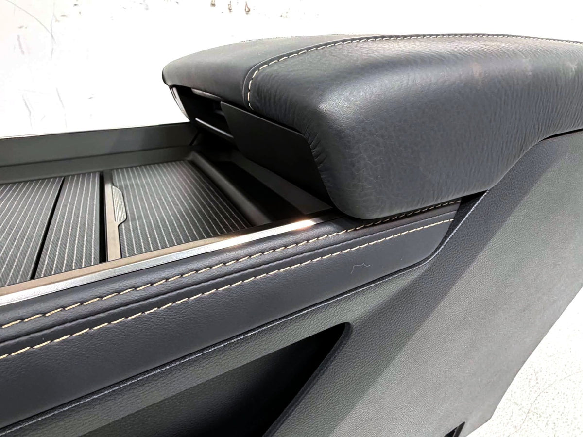 2019 - 2026 DT Ram 1500 Center Console Black Leather LIMITED w/ Wireless Charger