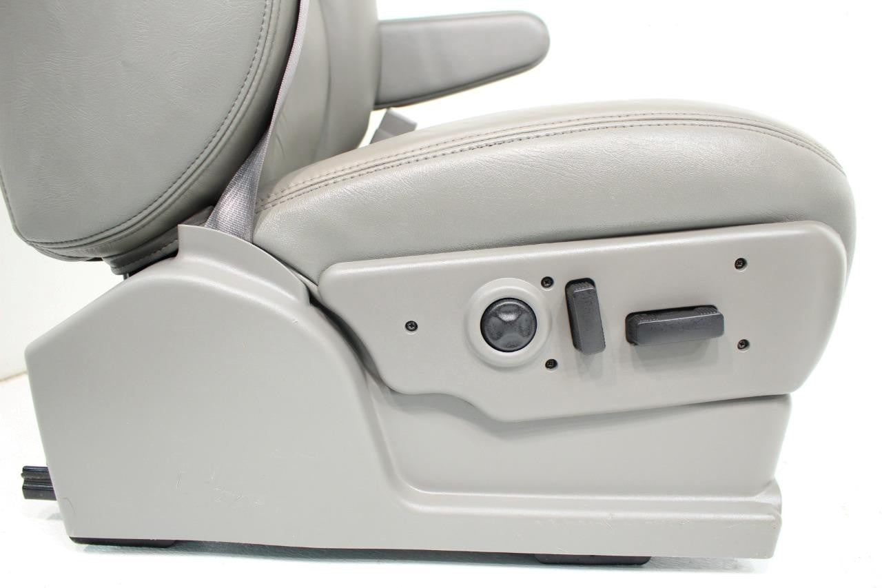 99-06 Chevy Silverado Sierra Tahoe Yukon Seats, Pewter Gray Leather Power Heated