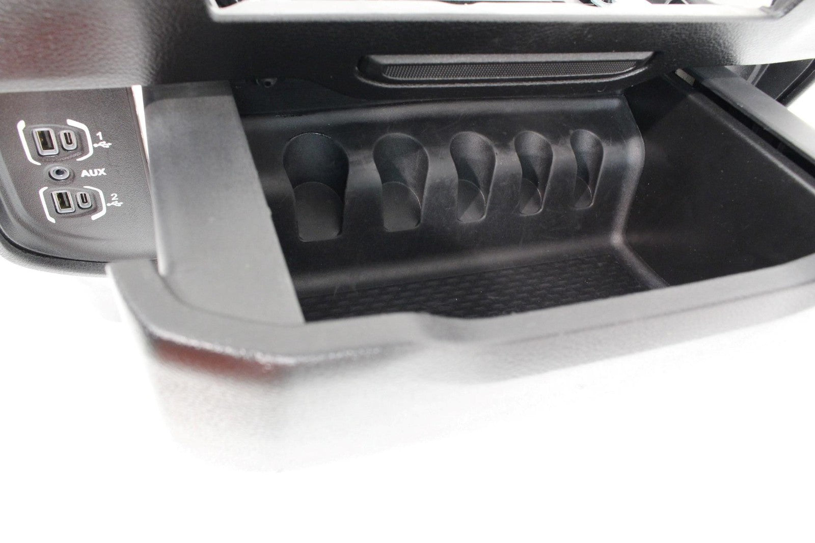 19-25 Ram 2500 3500 5500 Jump Seat Black Leather Complete Dash Kit