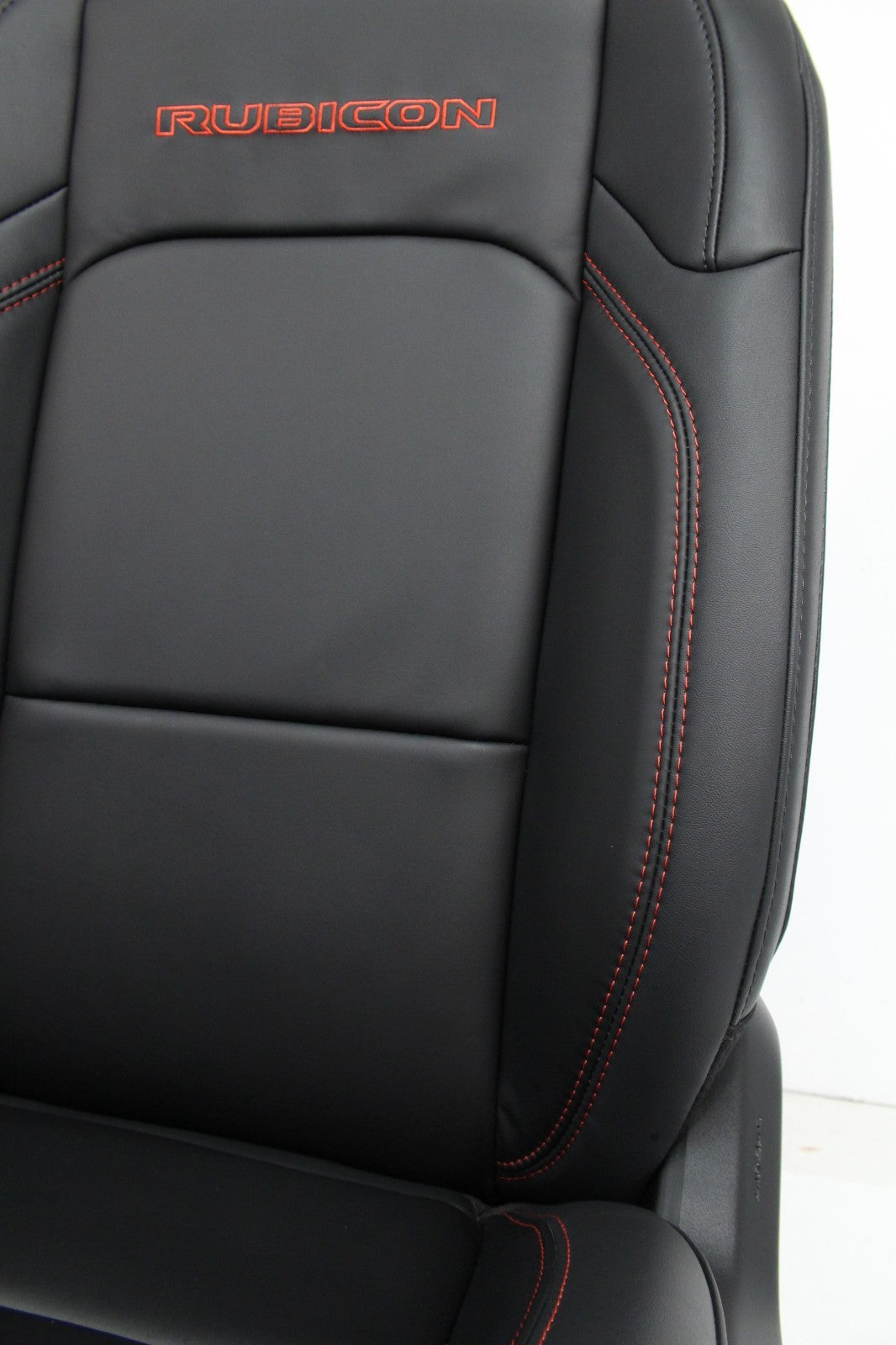 2018-2026 Jeep Wrangler 2dr JL Front & Rear Seats, Rubicon Heated Black Leather