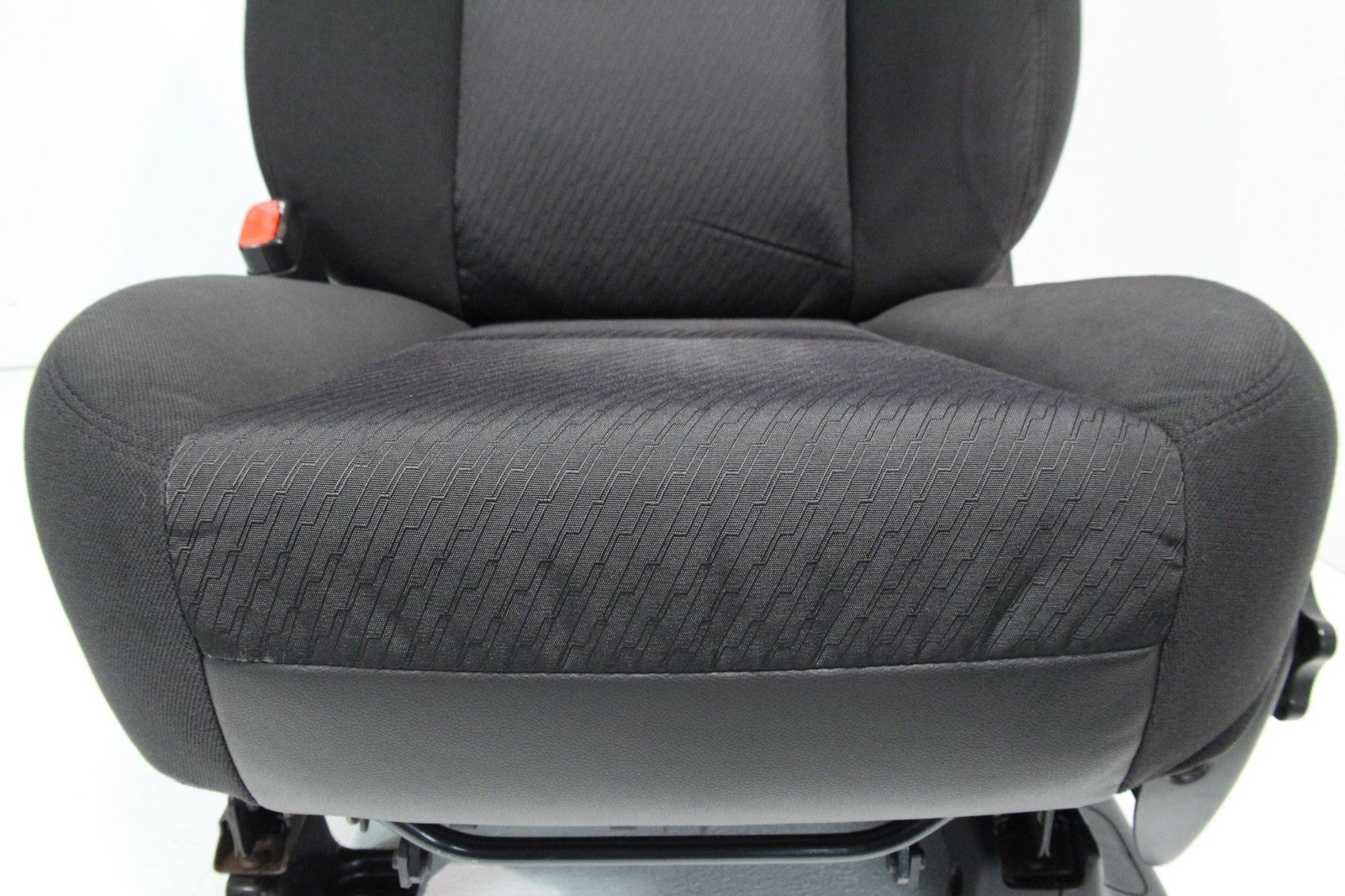 2007 - 2014 GM Silverado Tahoe Suburban Front Seats, LT Powered Black Cloth OEM