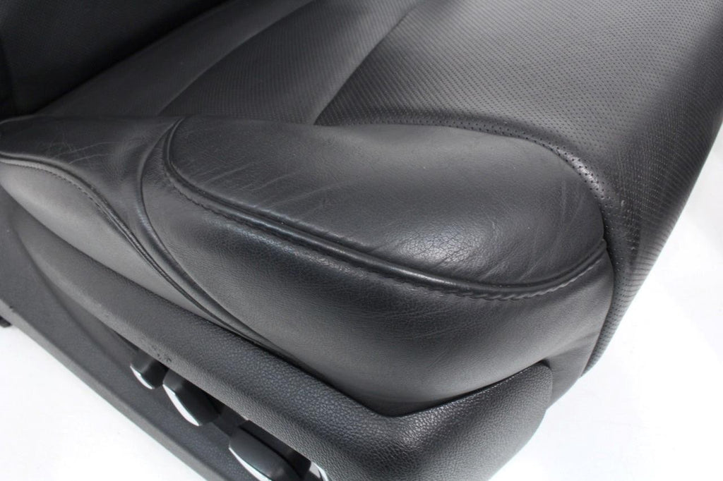 2016 - 2020 Cadillac Escalade Front Leather Powered Seats, Black