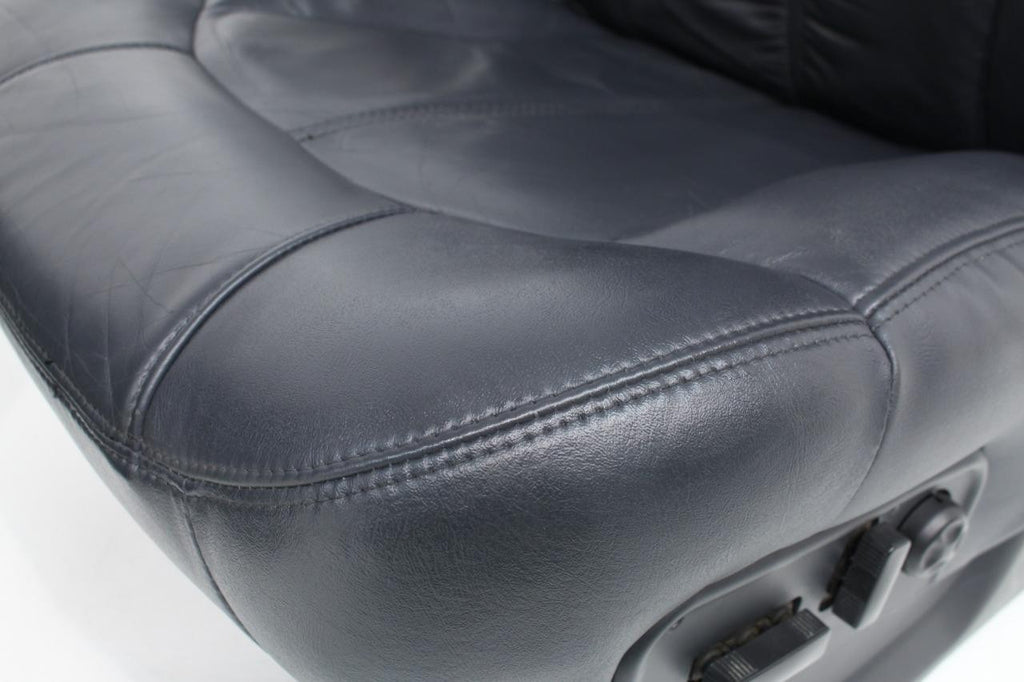 1999 - 2002 GMC Sierra Chevy Silverado Seats, Graphite Off-Black Leather, Power