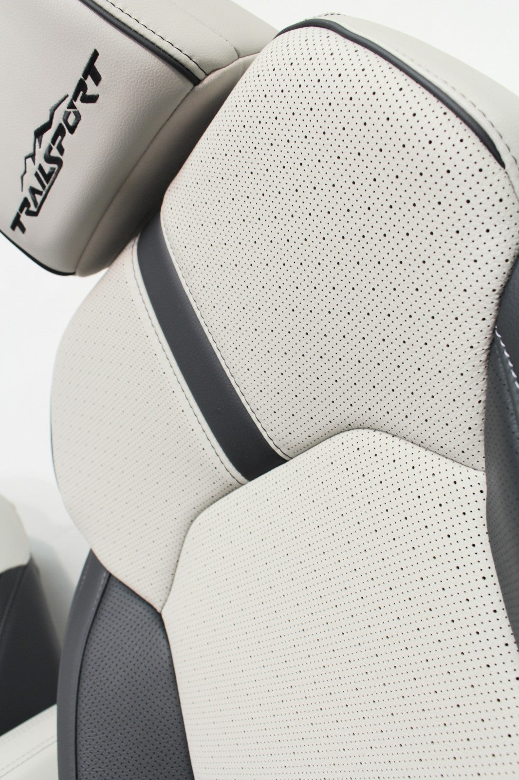 2026 Honda Passport Interior, Front Rear Seats Door Panels, Trailsport Leather