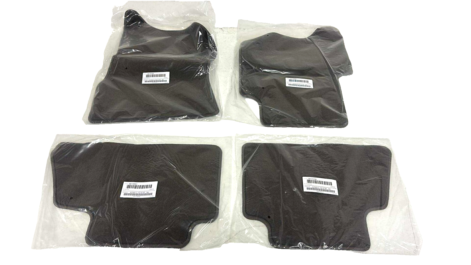 2014 - 2018 GMC Sierra Chevy Silverado OEM Floor Mat Set, Cocoa Carpet Crew Cab